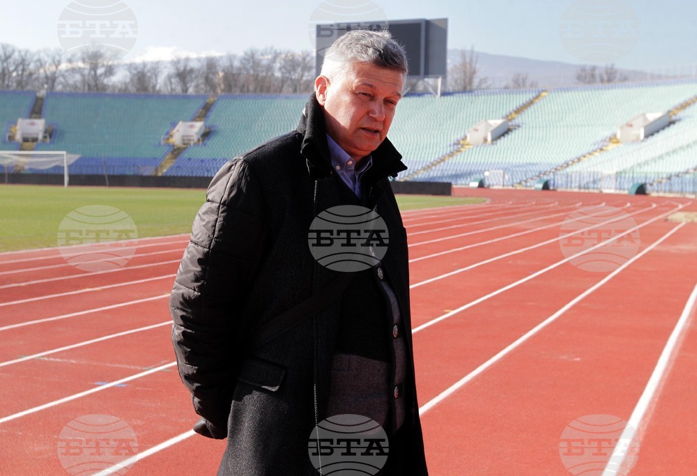 Бившият съдийски шеф Петър Петров напусна ФК Марек (Дупница), където работеше като консултант