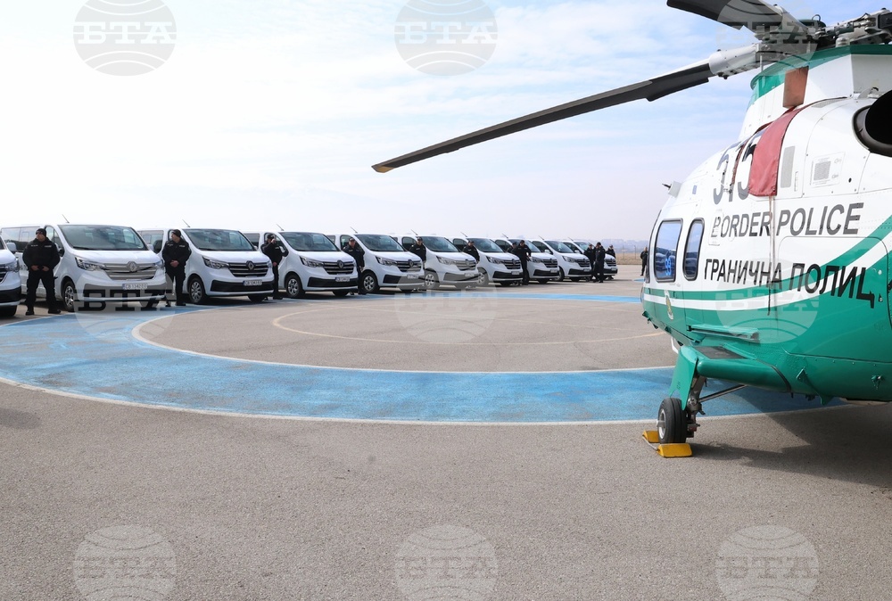 "Гранична полиция" - нови микробуси