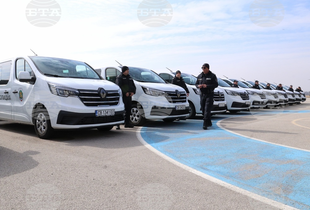 "Гранична полиция" - нови микробуси