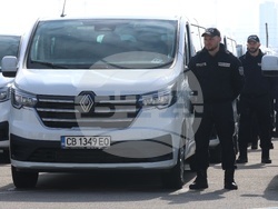 "Гранична полиция" - нови микробуси