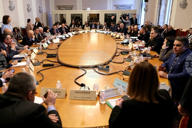 Комисията по бюджет и финанси ще разгледа утре проекта на Закон за държавния бюджет на второ четене