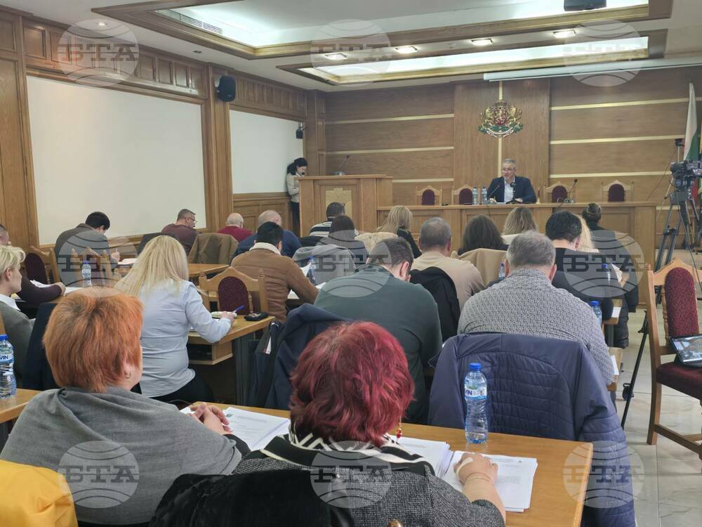 Съветниците на община Добричка приеха да бъдат променени някои местни такси и цени на услуги