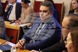 Парламент - Комисията по бюджет и финанси - Комисия по труда и социалната политика - Комисия по здравеопазването - съвместно заседание