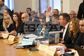 Парламент - Комисията по бюджет и финанси - Комисия по труда и социалната политика - Комисия по здравеопазването - съвместно заседание