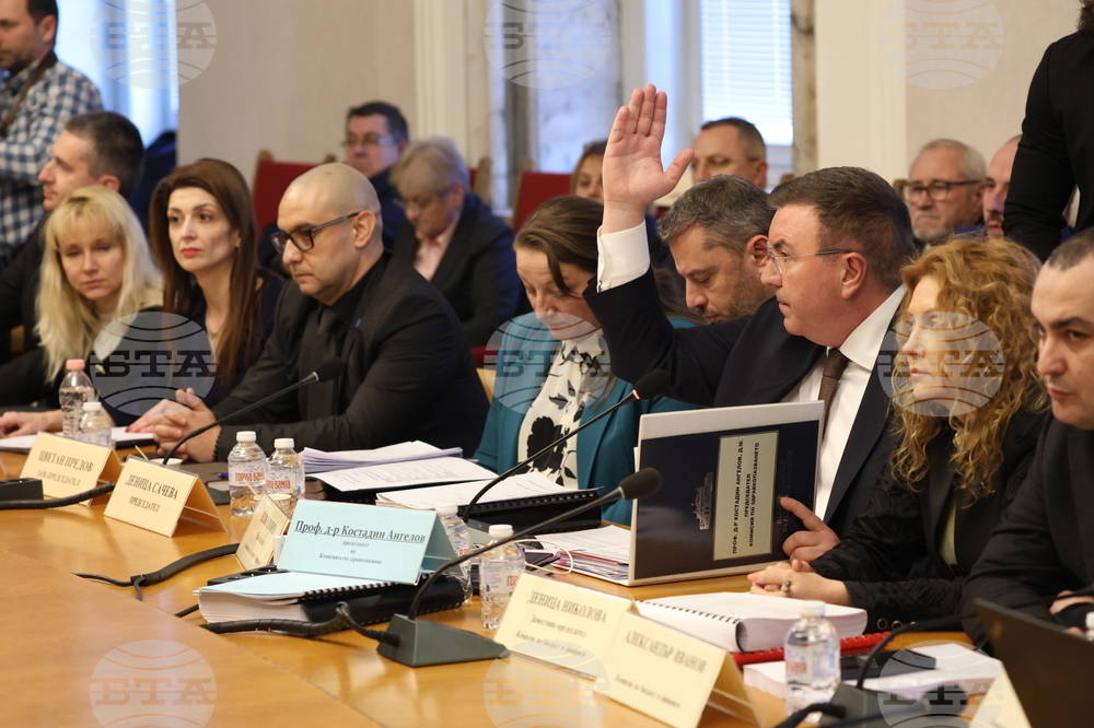 Парламент - Комисията по бюджет и финанси - Комисия по труда и социалната политика - Комисия по здравеопазването - съвместно заседание