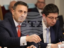 Парламент - Комисията по бюджет и финанси - Комисия по труда и социалната политика - Комисия по здравеопазването - съвместно заседание