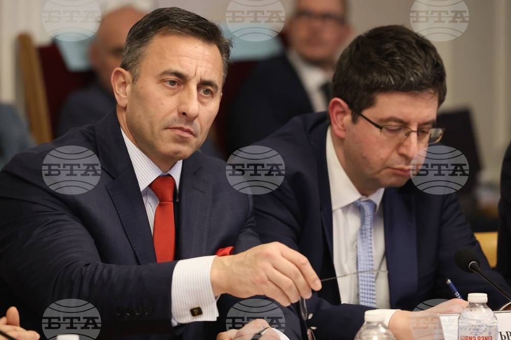 Парламент - Комисията по бюджет и финанси - Комисия по труда и социалната политика - Комисия по здравеопазването - съвместно заседание