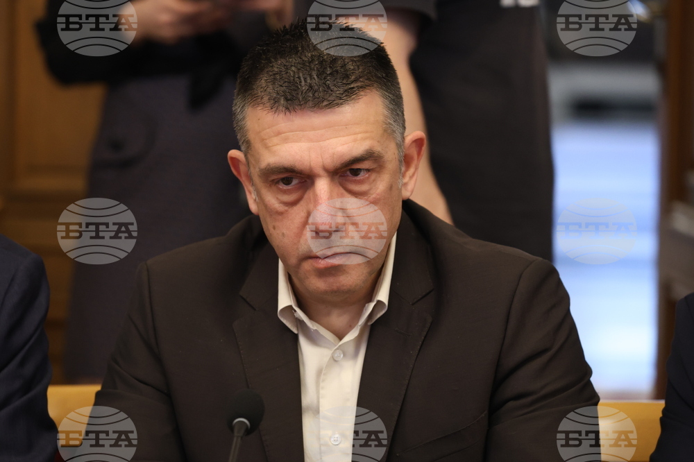 Парламент - Комисията по бюджет и финанси - Комисия по труда и социалната политика - Комисия по здравеопазването - съвместно заседание