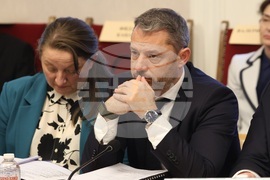 Парламент - Комисията по бюджет и финанси - Комисия по труда и социалната политика - Комисия по здравеопазването - съвместно заседание