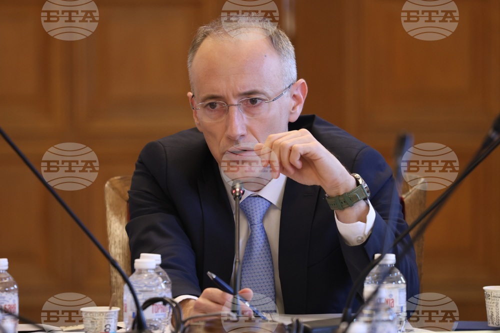 Парламент - Комисия по образованието и науката