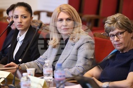 Парламент - Комисия по образованието и науката