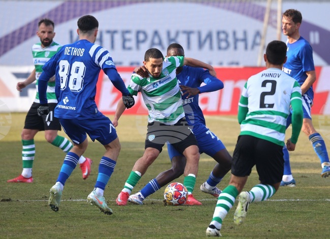 Черно море победи Левски и се класира на полуфинал за Купата на България