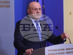 Министерски съвет - Томислав Дончев - брифинг
