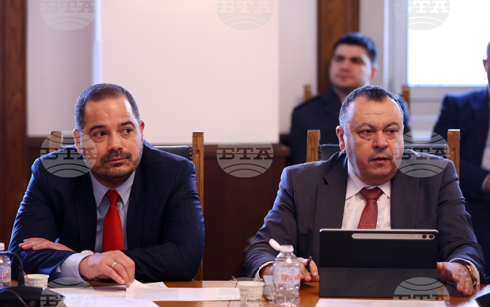 Народно събрание - Комисия по конституционни и правни въпроси - заседание