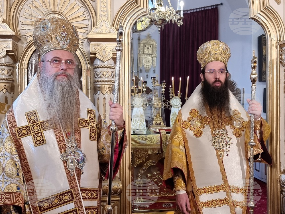 Бакаджишки манастир - храм - обновление - света литургия