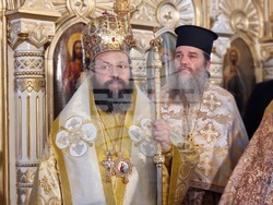 Бакаджишки манастир - храм - обновление - света литургия