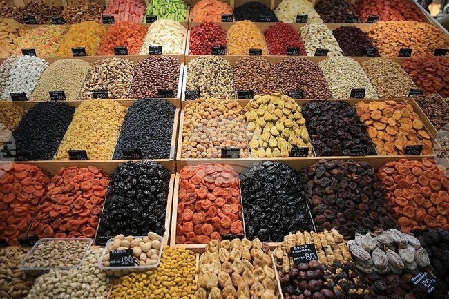 КАБАР: Киргизстан планира да изнася сушени плодове за Европа