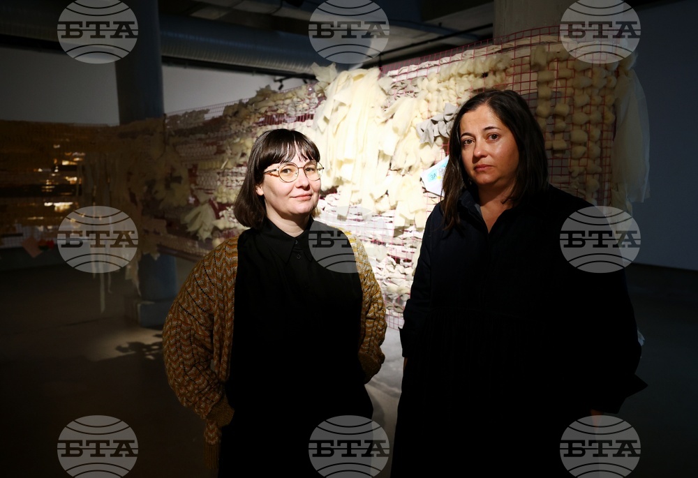 Мария Станишева - Руксандра Губернат - изложба