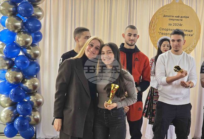 Валя Николаева спечели злато на боксов турнир в Испания