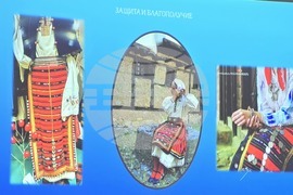 Враца - Зимни четения - РИМ - престилки