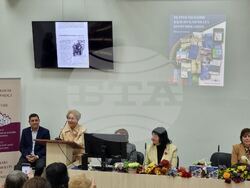 Представянето на книгата „Ретроспекции към публичната комуникация“ на проф. Минка Златева бе тази вечер. Снимка: Гергана Николова / БТА