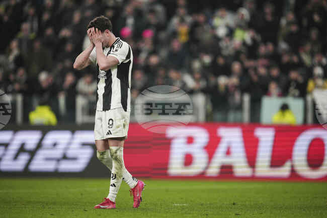 Душан Влахович е получил контузия на бедрото при гостуването на Ювентус срещу Парма