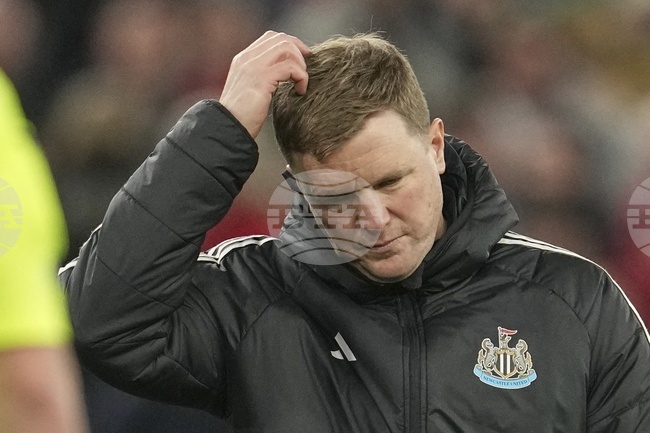 Мениджърът на Нюкасъл Еди Хау: "Трябва да внимаваме с Ник Волтемаде"