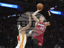 Hawks Heat Basketball