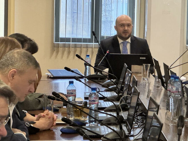 ЦИК следва да спази указанията на Конституционния съд, каза министърът на правосъдието Георги Георгиев 