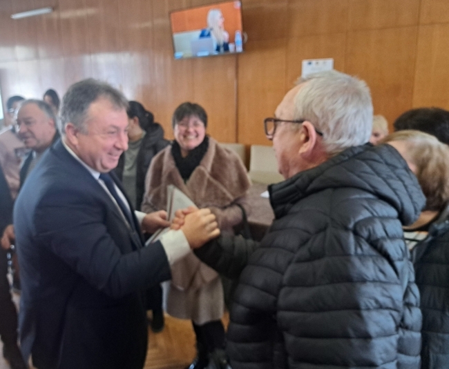 Кметът проф. Христо Христов: Дайте думата на хората от Белокопитово! Да се оттеглят двамата председатели на читалищата, да се избере млад човек и да се реши конфликтът