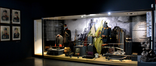 НВИМ показва за първи път златния венец, който цар Борис Трети поднася при откриването на Паметника на свободата на връх Свети Никола