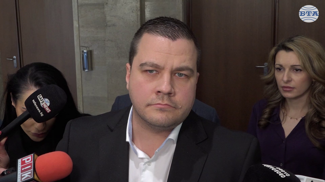 Ще изчакаме финалното решение на Конституционния съд и на ЦИК, което може да преразпредели мандатите в парламента, заяви Станислав Балабанов