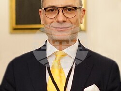 Кирил Карталов представя свое изследване за пътищата Камино на 11 март. Снимка: „Сиела“