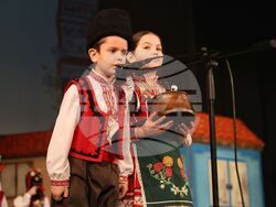 Ямбол - „Кукерландия” - детски фолклорен празник