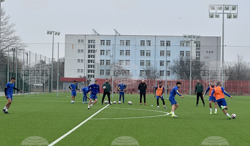 Първият треньорски семинар на БФС за детско-юношеския футбол се проведе в Пловдив