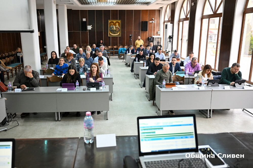 Община Сливен ще постави барелеф на двукратния олимпийски шампион Нораир Нурикян в залата по вдигане на тежести