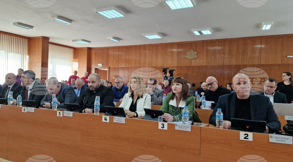 Общинските съветници в Шумен гласуваха промени в наредби във връзка със Закона за въвеждане на еврото в Република България