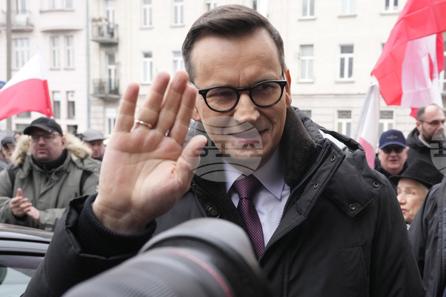 Разколът в полската партия "Право и справедливост" е най-голямата криза за нея от създаването ѝ