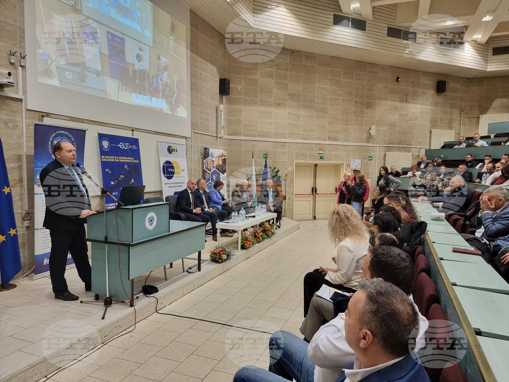 Nearly 1,000 Foreign Students Study at Technical University in Sofia