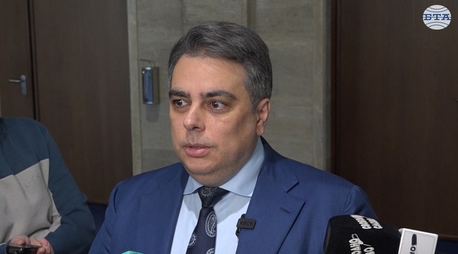 Разбира се, че ще подкрепим законодателството, което е заложено в Плана за възстановяване и устойчивост, каза Асен Василев
