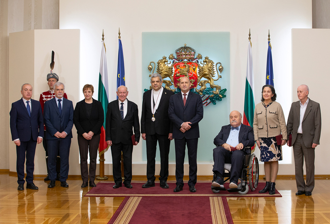 Президентът Румен Радев: България може да се развива като модерна и просперираща държава само ако се отнасяме с уважение и признателност към хората на науката и прогреса 