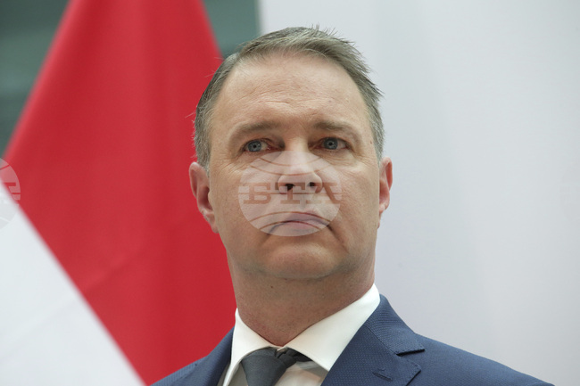 АПА: Австрийският вицеканцлер обяви изготвянето на законопроект за забрана на социалните мрежи за деца