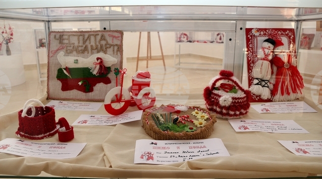 Българите почитат обичая Баба Марта, който е с хилядолетна традиция