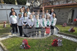 Петрич - къща "Ванга" - мартеници