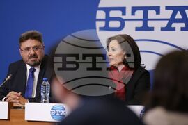Национален пресклуб на БТА - шрифт ЛИК