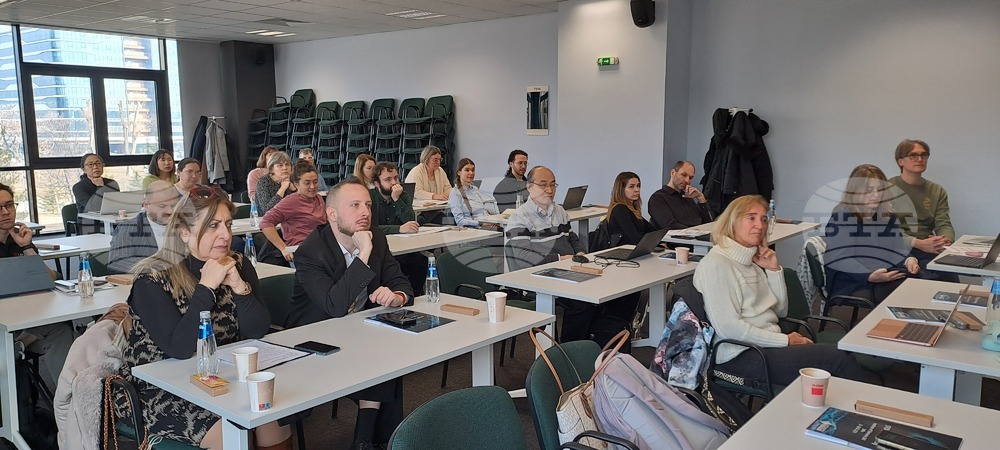 Иновативни антимикробни покрития показват европейски учени в София