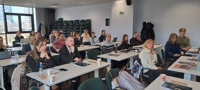 Иновативни антимикробни покрития показват европейски учени в София