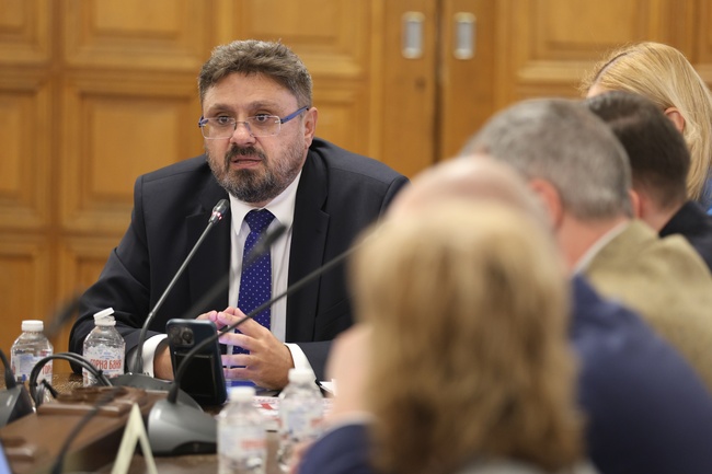 BTA Director General Says Agency Saves Budget Funds while Developing, Urges Parliament to Equate Public Media with Teachers' Salaries