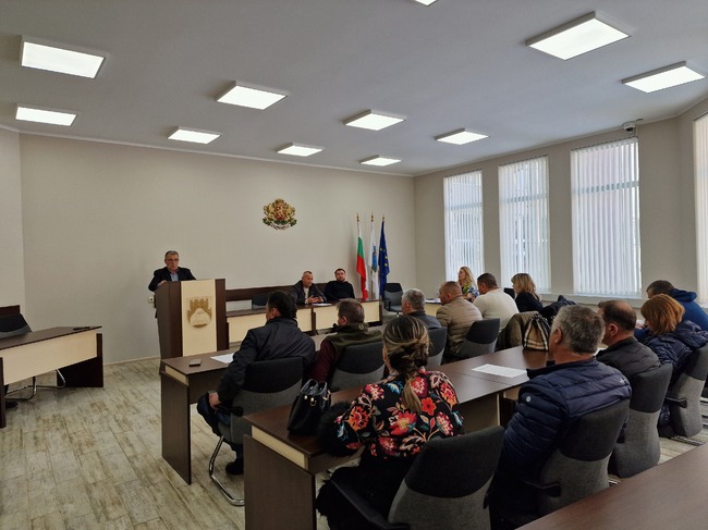 Общинските съветници в Завет приеха отчет за дейността им през второто шестмесечие на миналата година 