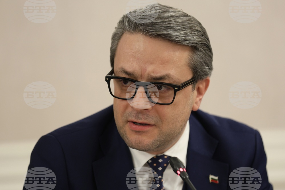 Убеден съм, че има нужда от дълбока структурна реформа в българската култура, каза Тома Биков